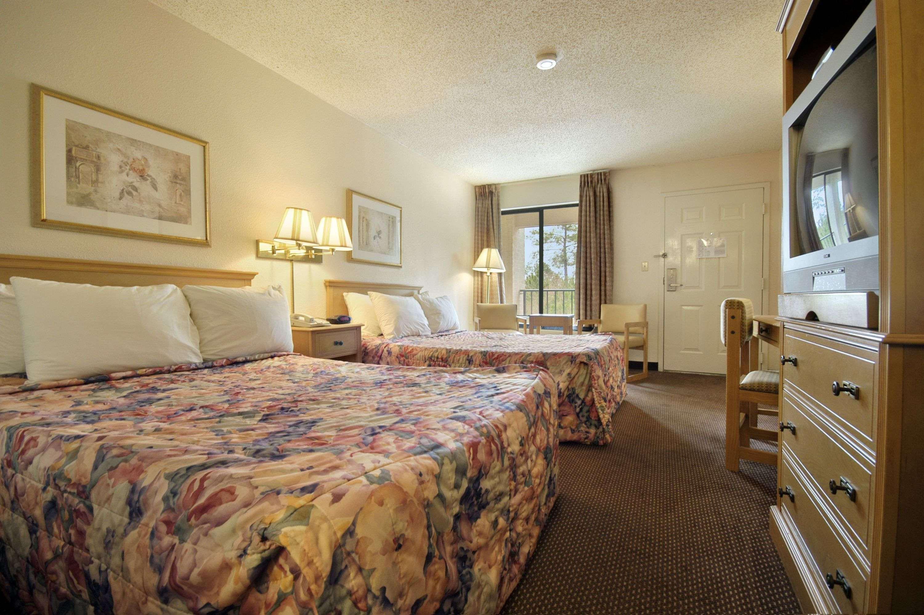 Days Inn&Suites Mobile Tillmans Corner Chambre photo