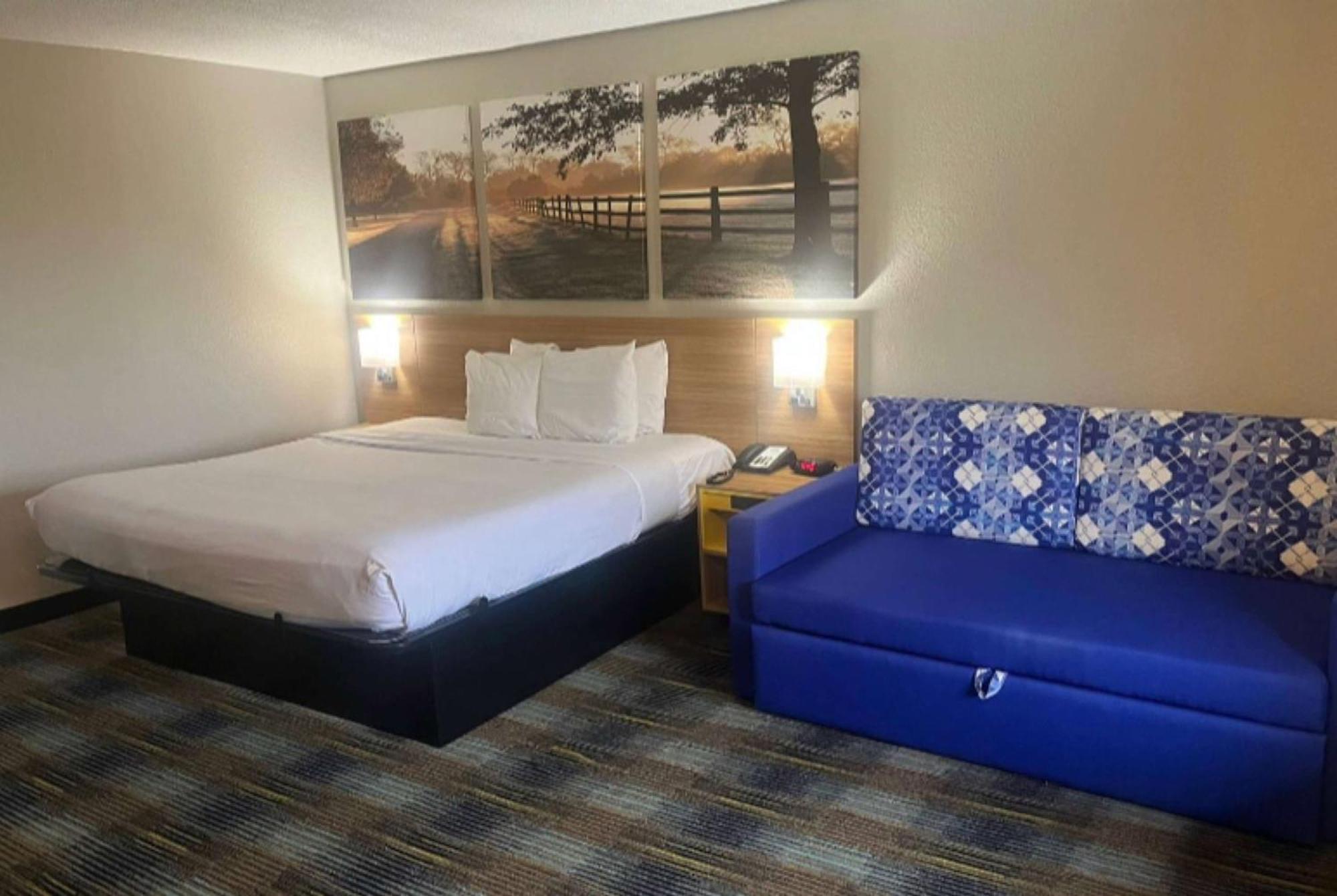 Days Inn&Suites Mobile Tillmans Corner Extérieur photo